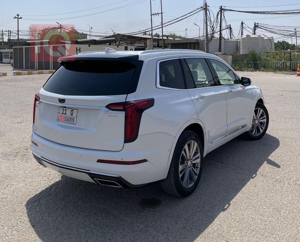Cadillac XT6